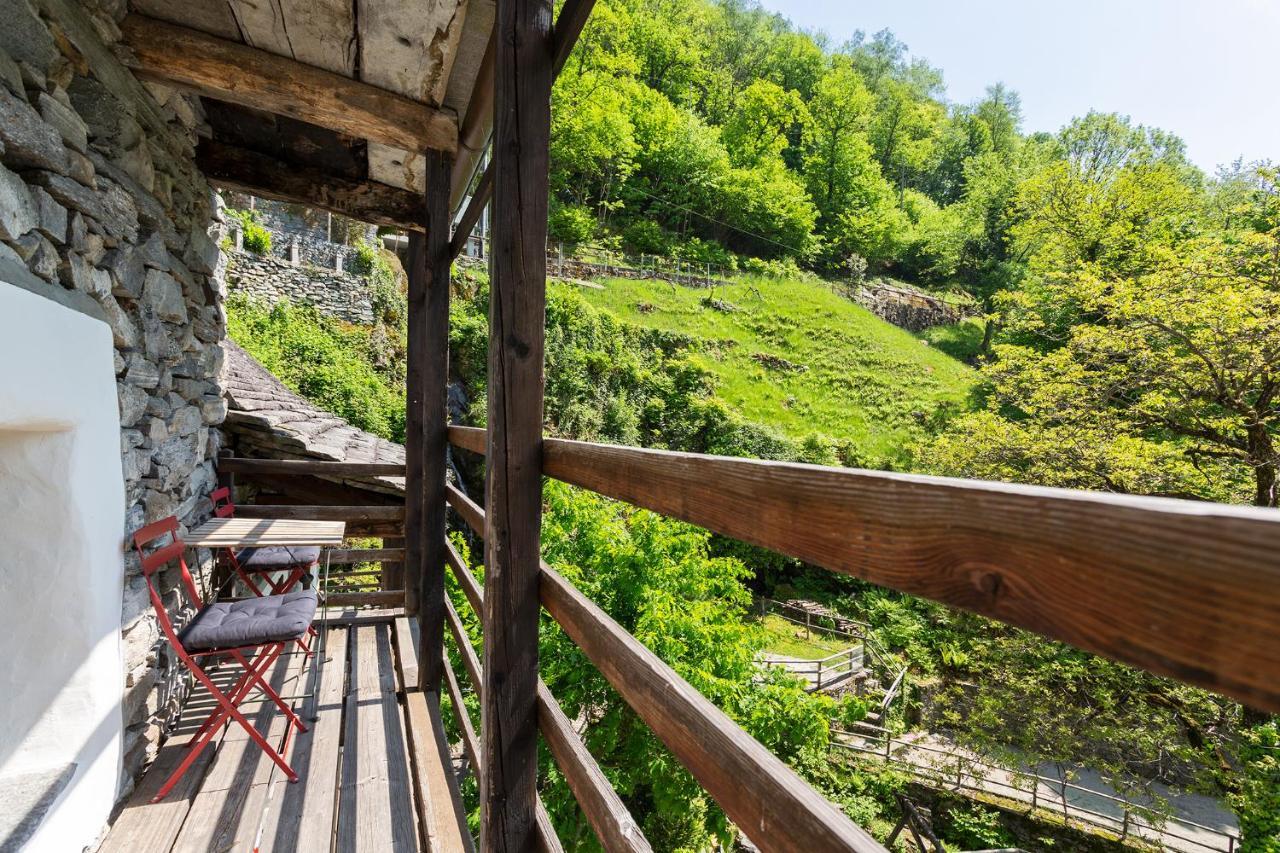 Rustici Della Verzasca Ferien Wohnungen Vogorno Exterior photo