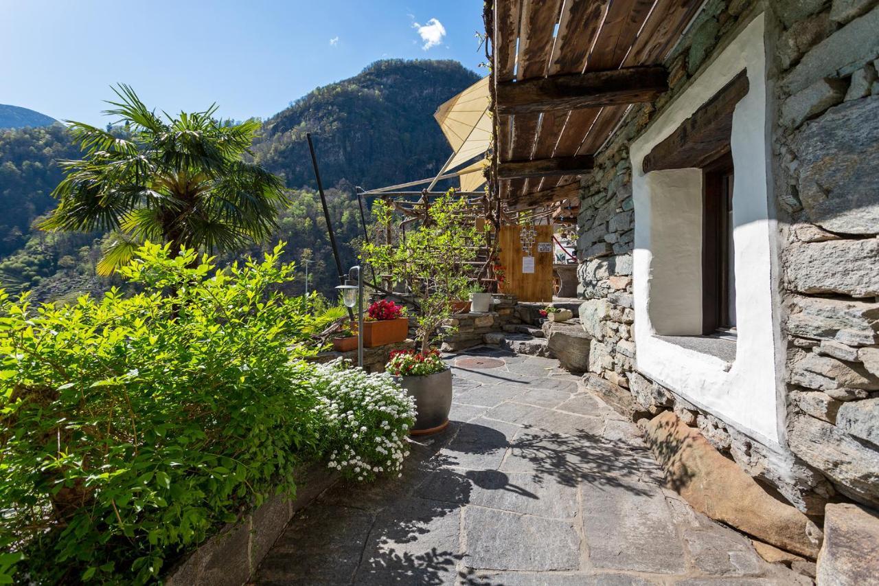 Rustici Della Verzasca Ferien Wohnungen Vogorno Exterior photo